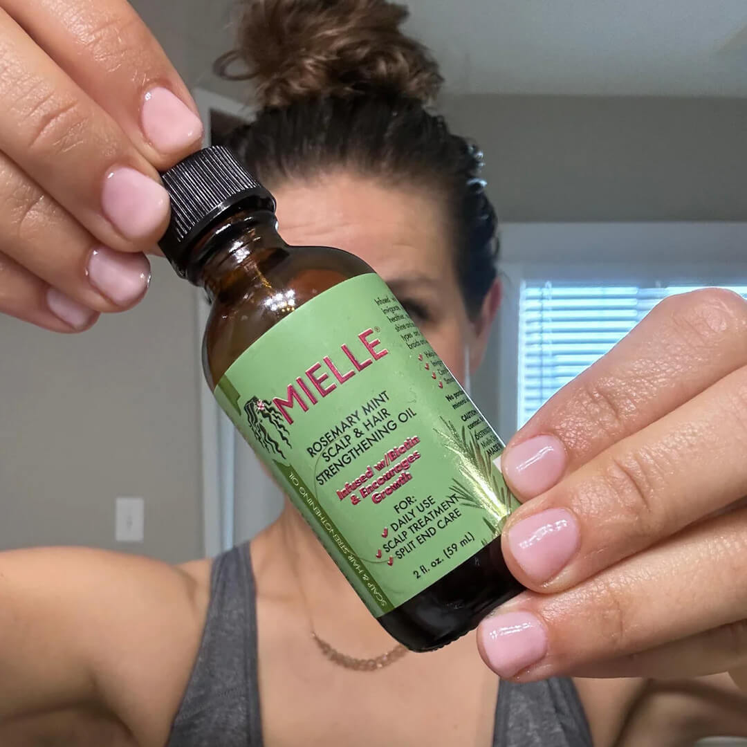 HairVisionary™ Rosemary Mint Scalp and Hair Strengthening Serum 59ml